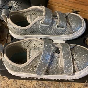 Toddler shoes